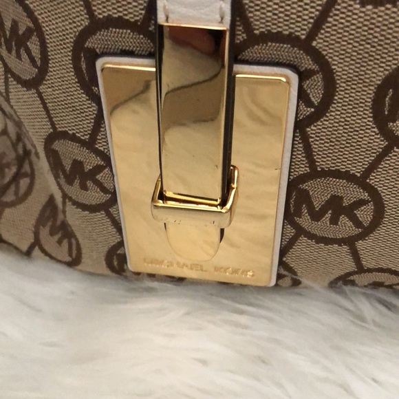 ❤️Saved for Phyllis❤️EUC Authentic Coach Bag - Picture 2 of 11